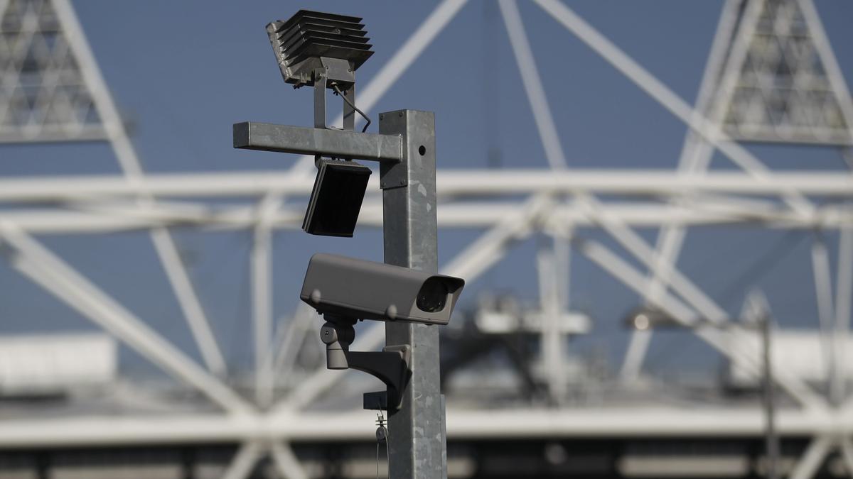 facial-recognition-used-in-new-york-to-stop-woman-from-seeing-christmas